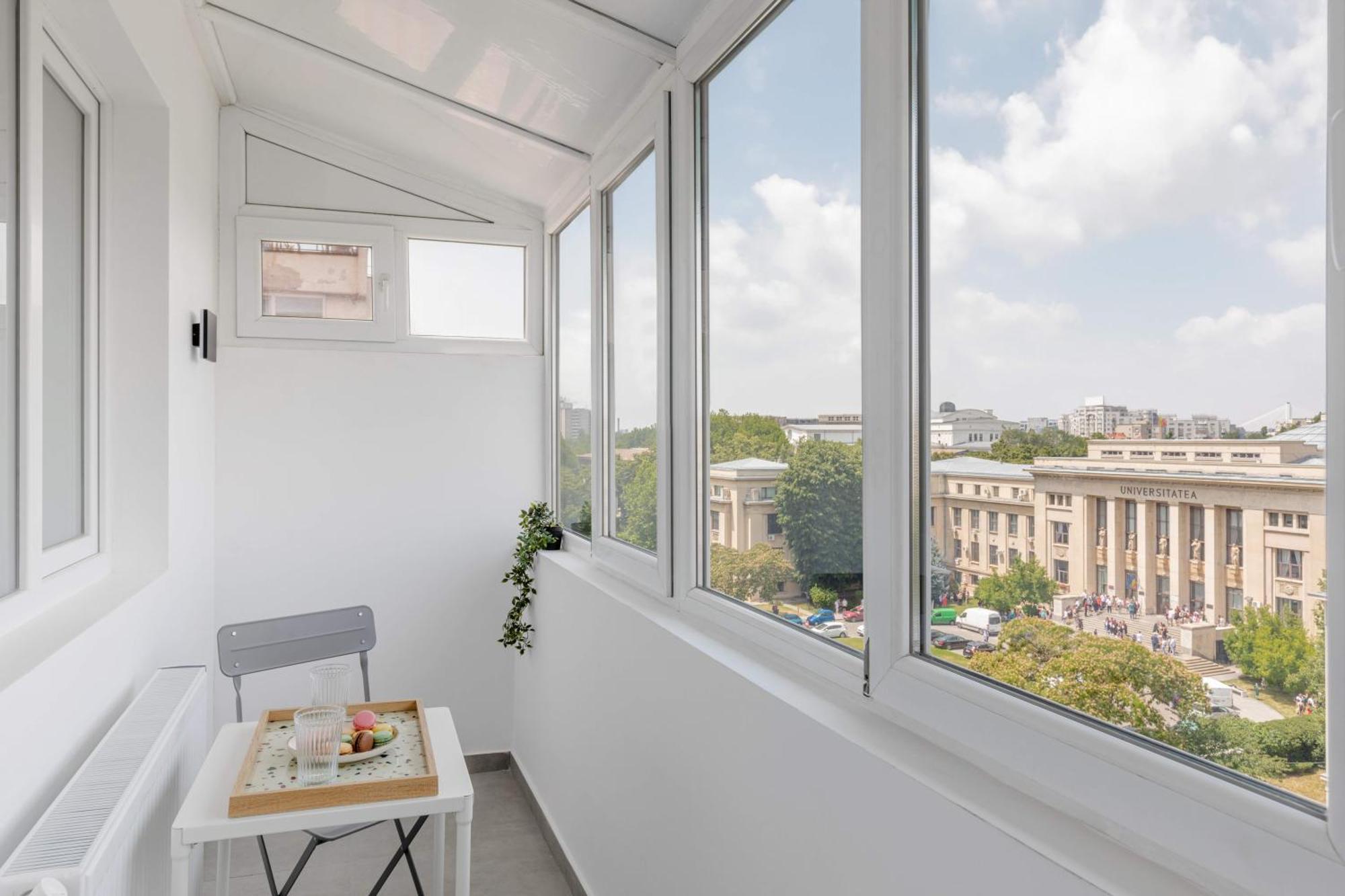 Playful & Bright 1Br Near The Faculty Of Law Apartment บูคาเรสต์ ภายนอก รูปภาพ